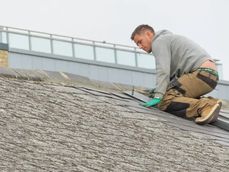 Service Repair Service Repair Roofrepaircreww Chicago Roof Masters | Chicago